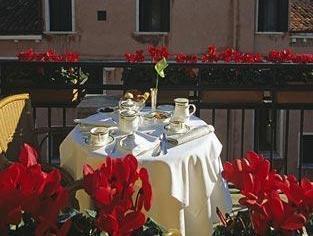 Hotel San Marco Palace 4*